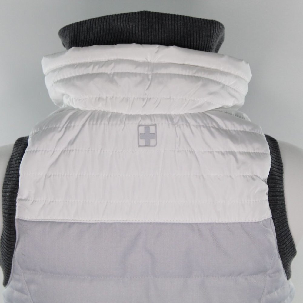 Swiss Tech Vest - Picture 7 of 10